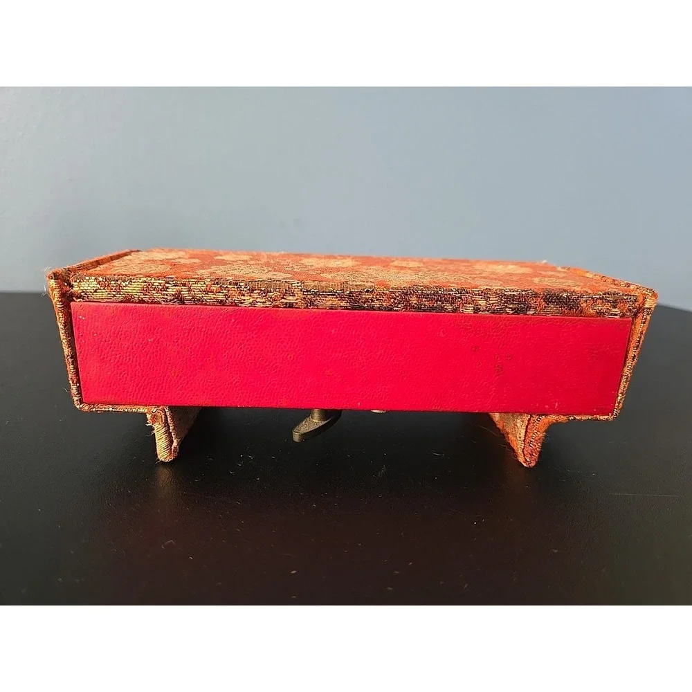 Vintage Fabric Covered Musical Jewelry Box made in Japan - Music Box‎ - Works